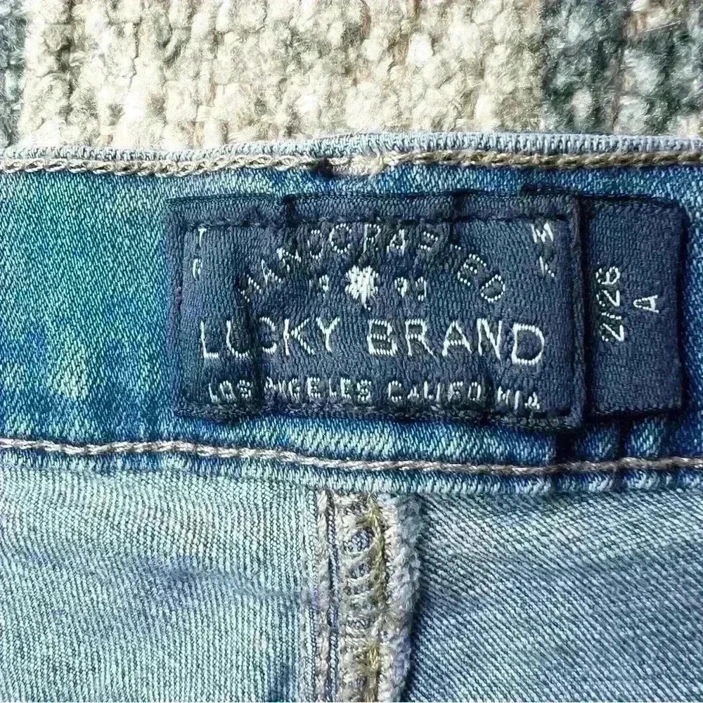 Lucky Brand Women’s Charlie Skinny Distressed Denim Jeans Size 2/26 A - Picture 13 of 16